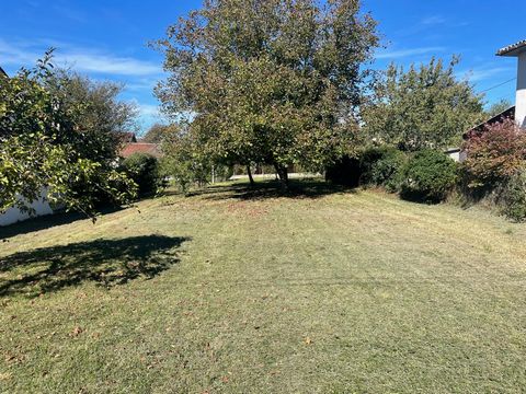 Terrain constructible à fort potentiel de 625m2