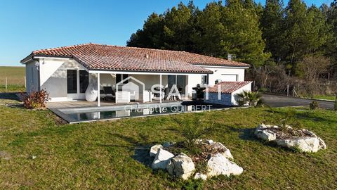 Maison plain-pied avec piscine 5 chambres et jardin