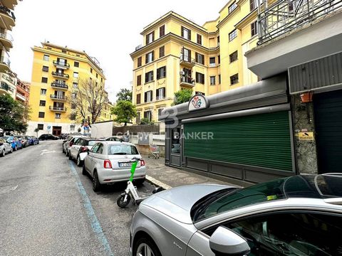 In the immediate vicinity of Corso Trieste, and in the vicinity of the LUISS Guido Carli University, we offer the sale of a commercial space with four windows on the street. The property consists of a single room is in excellent internal condition. T...