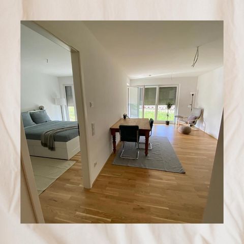 Spacious 56m2 apartment with 1 bedroom, 1 open-plan living/kitchen space, bathroom (including washer and dryer) and balcony. This furnished apartment is situated in the new build 'Weiden quartier', with lovely manicured communal garden spaces and pri...
