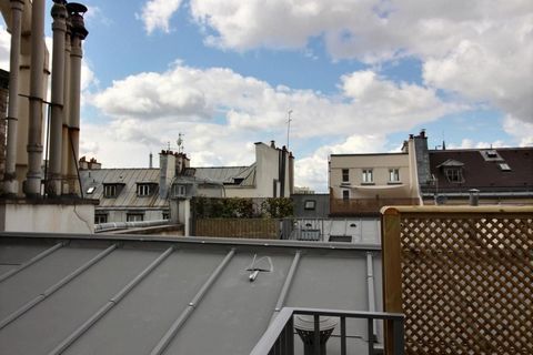 MOBILITY LEASE ONLY: In order to be eligible to rent this apartment you will need to be coming to Paris for work, a work-related mission, or as a student. This lease is not suitable for holidays. Description: This luminous flat exudes the ambiance of...
