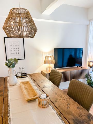 Welcome to our extraordinary apartment in the heart of Leipzig, which we have furnished with great attention to detail. We have made it our mission to offer you a unique apartment where you feel at home. Here you can relax after an eventful day or me...