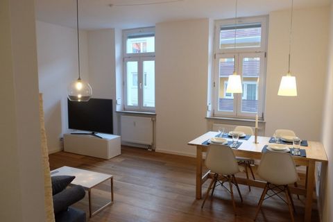 Object description Beautiful, exclusive, and modern furnished apartment in a side street in the trendy neighborhood of Stuttgart-West (Tempo-30 zone). The apartment is completely renovated. Stuttgart city center is about 15 minutes walk away. The Sch...