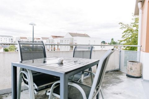 44230 SAINT-SEBASTIEN-SUR-LOIRE LAST FLOOR APARTMENT TYPE 4 DOUBLE BOX PARKING EFFICITY, the agency that estimates your property line, offers you EXCLUSIVELY, on the top floor of a recent residence (2009) this apartment in very good condition compose...