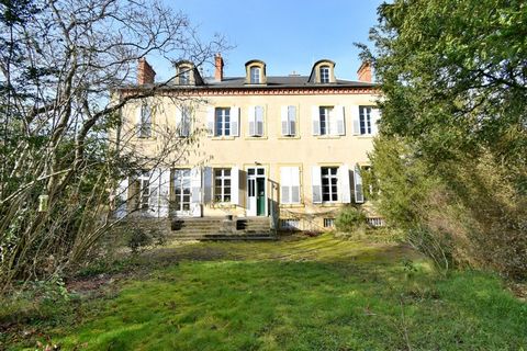 Dpt Saône et Loire (71), à vendre BOURBON LANCY propriété avec parc arboré