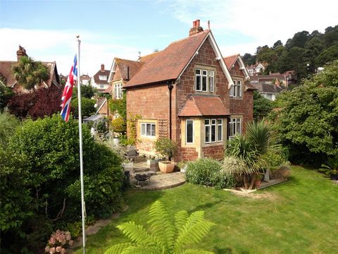 This substantial period detached residence enjoys a fine location on Minehead seafront with glorious sea views and close to the old harbour, the start of the coastal path, West Somerset Steam Railway, golf course and the beautiful Blenheim Gardens. B...