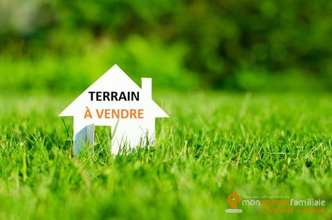 In St-Yvoine, beautiful building plot of about 748 m2 with quality environment. Builder's free land not developed. Soil study carried out. Contact Antoine PLIGOT now at ... if you want to know more. The sale price is €75,000.