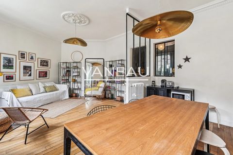 Diese entzückende 73,41 m² große Wohnung befindet sich im begehrten Viertel Saint-Lambert im Pariser 15. Arrondissement. Mit 2 geräumigen Schlafzimmern und 4 einladenden Zimmern bietet diese Immobilie einen komfortablen und modernen Wohnbereich, der ...