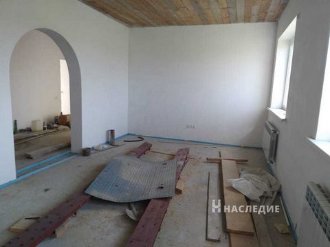 Номер в базе компании: 25920261. Хотите купить элитный дом в с. Самбек. Характеристики Площадь кирпичного дома составляет 142 квадратных метров. Планировка позволяет максимально эффективно использовать площадь. Особенностями планирования дома являютс...