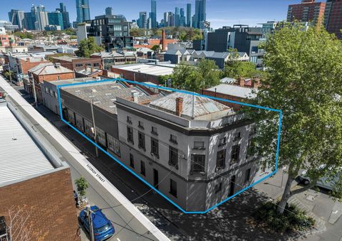 Sutherland Farrelly en conjunto con Nelson Alexander se complacen en presentar 385-393 Fitzroy Street (Cnr Kerr Street), Fitzroy bajo las instrucciones de Rodgers Reidy. Las características clave incluyen: • Terreno 472 m²* • Frentes de carretera 50 ...