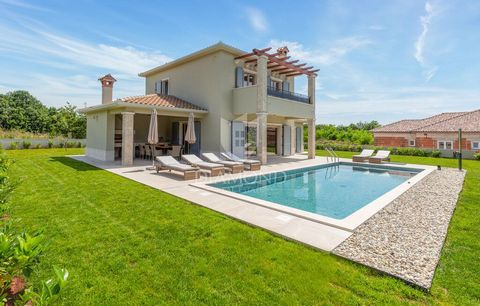 Location: Istarska županija, Labin, Labin. Labin, Umgebung, neues Ferienhaus mit Schwimmbad in wunderschöner Lage. In der Nähe der Stadt Labin und des Touristenzentrums Rabac, in einem kleinen, ruhigen Ort, befindet sich dieses neue Ferienhaus. Es wu...