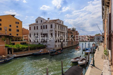 Ort: Cannaregio, Venedig Der Bezirk Cannaregio ist nach Castello der zweitgrößte in Venedig und der bevölkerungsreichste. In diesem Bezirk befindet sich das Ghetto von Venedig, das zu Fuß über die Ponte delle Guglie und entlang der Strada Nova, der H...