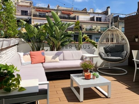 AVAILABLE FROM NOVEMBER 1 TO MARCH - SEASONAL RENTAL - FURNISHED AND EQUIPPED Luxury penthouse for temporary rental from 1 to 11 months, fully furnished, with a total area of ​​55 m². This exclusive 1 bedroom, 1 bathroom apartment stands out for its ...