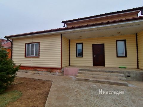 Номер в базе компании: 2843761. К продаже представлен изысканный дом в районе Налоговая. Характеристики Дом площадью 222 квадратных метров выполнен из каркасно-засыпного материала. Зонирование пространства выполнено самым удобным образом. Особенностя...