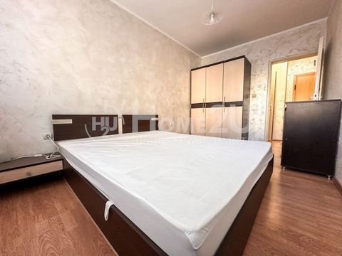 PERFECT LOCATION!! FURNISHED!!! We present to your attention a two-bedroom apartment in the area of Hristo Smirnenski, with the following layout: spacious entrance hall, living room with kitchenette and access to a terrace, two bedrooms, bathroom, se...