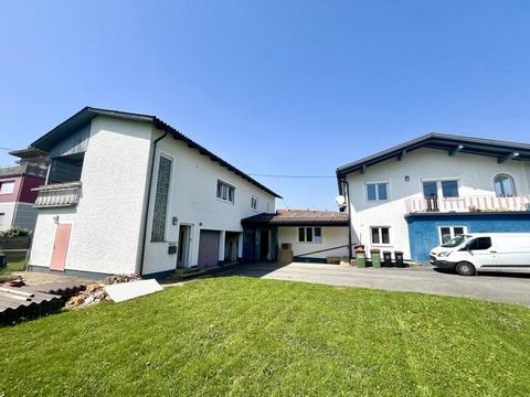 Questa proprietà residenziale e commerciale di alto livello con uffici, spazi commerciali, 2 appartamenti in affitto e 4 garage e ripostigli si trova in una posizione ricercata a Wies con una fantastica vista sulle Koralpe. Completano la proprietà: T...