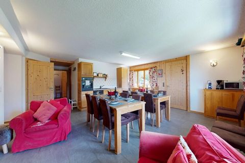 Erleben Sie Luxus im Herzen der Schweizer Alpen, während Sie in diesem Chalet im atemberaubenden Ferienort Nendaz im berühmten Skigebiet 4 Vallées übernachten. Dieses 4-Sterne-Chalet bietet Platz für bis zu 6 Gäste und bietet einen atemberaubenden Bl...