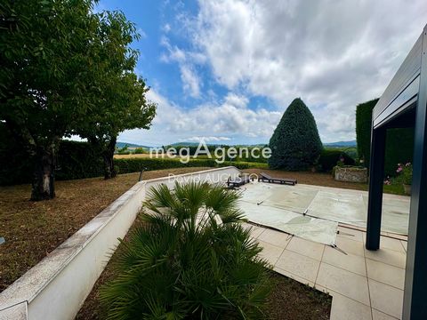 MAISON 3 CHAMBRES POSSIBILITÉ 4, GARAGE DOUBLE, PISCINE ET TERRAIN 840M2