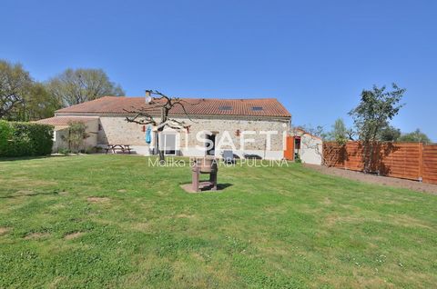 Propriété équestre avec gîtes, piscine et jardin