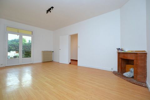 photo no. 2