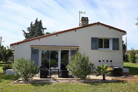 Maison 2 chambres avec garage et atelier sur terrain de 1700m2