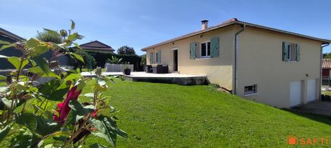 Charmante villa avec sous sol complet, sur un terrain clos de 1 094 m².