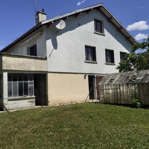 Belle maison familiale de 6 pièces avec dependance et jardin