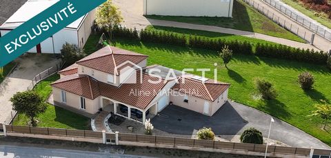 Très belle maison de qualité avec piscine intérieure