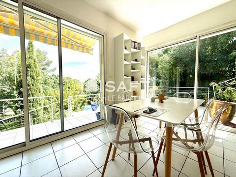 Sur les hauteurs de Nîmes , Maison rénovée / piscine d’exception