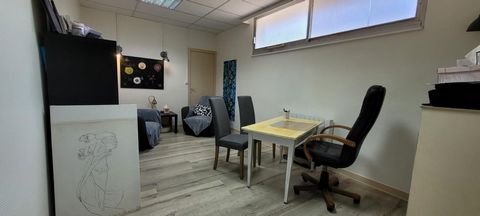 Local professionnel 3 pièces - Dinan