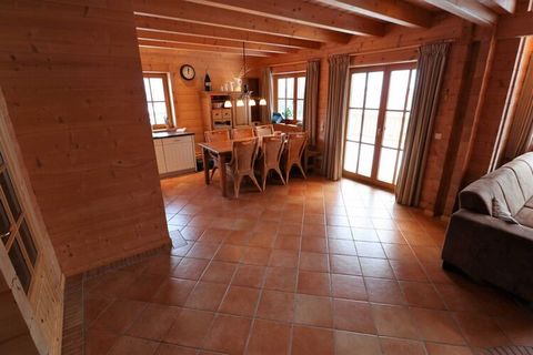 This completely newly built wooden house accommodates two holiday residences. You live in the right half of the house. The house is optimally insulated, breathable and 100% natural and is equipped with underfloor heating. The holiday home is luxuriou...