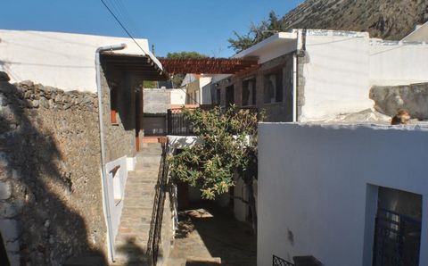 An exceptionally spacious renovated property located centrally in the village of Kavoussi, East Crete comprising a main building and a further adjacent annexe. The main property which has central heating, is arranged on 2 levels and comprises on the ...