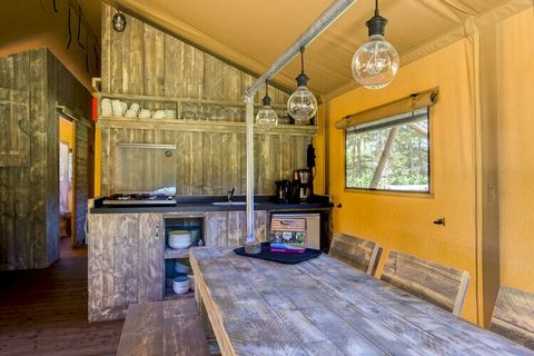 Glamping accommodations are a perfect combination of a camping atmosphere with the comfort of a holiday home. This beautiful tent offers even more comfort, but always with the idea of mainly living outside. The layout of this tent is like that of an ...