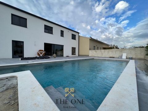 ID CODE: ONE242 THE ONE Mob: ... E-mail: ... ... /> THE ONE Real Estate Mob: ... E-mail: ... ... />Features: - SwimmingPool - Parking - Terrace