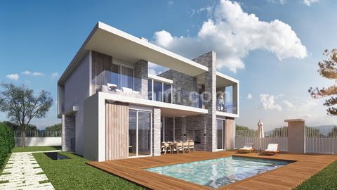 Excellent three bedroom villa under construction in Olhos de Água The intervention philosophy consists of a balance between architecture and comfort, with habitation parameters that are imperative in construction today. The villa is designed by a ren...