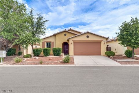 Charming 1 story home nestled in the luxurious Mountain Falls Golf Community. This home offers upgraded tile and luxury vinyl flooring throughout, custom paint, stainless steel appliances, brand new quartz countertops throughout, ceiling fans, upgrad...
