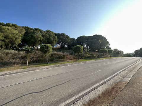 Fabulous plot in La Reserva de Sotogrande. Surrounded by ancient cork-oak woods with beautiful views, yet just minutes from the cosmopolitan heart of the luxury Marina of Sotogrande. A fantastic opportunity to build your own house on a well located p...