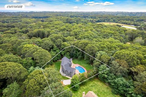 Handsome and spotless Contemporary in an excellent location just between Amagansett and East Hampton villages. With 4 bedrooms and 3 full baths, this beautiful 2-story home is situated on .70 of on acre on a quiet lane in 