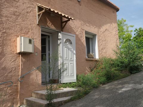 Dpt Alpes de Haute Provence (04), à vendre AIGLUN MAISON INDIVIDUELLE de 60 m2 + jardin