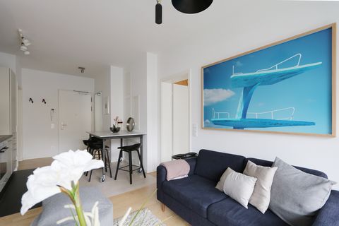 Stylish two bedroom apartment decorated with love to detail. The modern white kitchen is open plan and combines perfectly with the living space where you have access to the large balcony. The master bedroom has a king size bed including an en suite b...