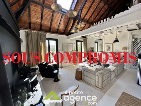 The small Eguzon agency offers you exclusively, this magnificent house completely redone with great taste and high standard materials. This property is in the commune of Crozant in the heart of the painters' valley where Claude Monet immortalized the...