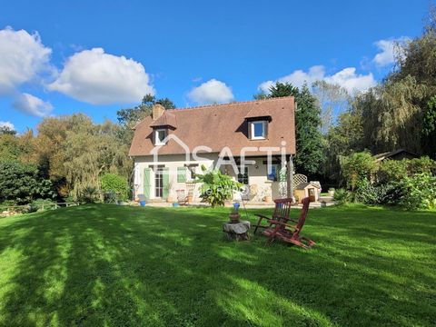 Saint Jouin, à cinq minutes des commerces et commodités . Belle maison édifiée sur un sous sol total, composée au rez-de-chaussée d'une entrée, séjour double, cuisine ouverte aménagée et équipée et une salle d'eau avec WC. A l'étage, trois belles cha...