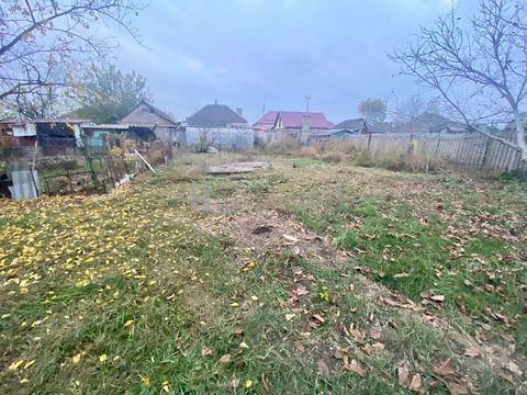 Номер в базе компании: 27640661. Продажа участка Краснодарский край., Крымский р-н., г. Крымск. Площадь участка 4 сотки, фасад 15 метров, свет, вода, газ по меже. Назначение земли: индивидуальное жилищное строительство. Участок находится в хорошем ра...