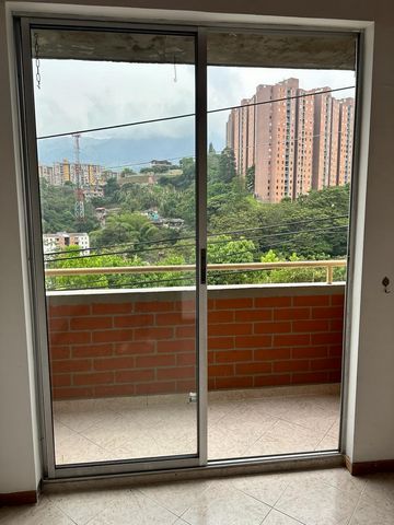 IDEAL APARTMENT FOR INVESTMENT AND HOUSING. Located in Envigado sector La Mina. Excellent Transportation Routes. Unit with 24-hour surveillance and concierge, visitor parking, swimming pool, children's games, green areas and social room. If you are l...