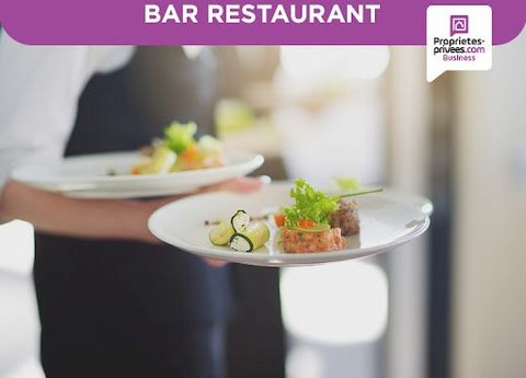 Stéphanie Bouyges vous propose le fonds de commerce de ce Bar, Restaurant traditionnel de près de 80 m² idéalement situé dans un secteur dynamique de Versailles . Cet établissement rénové dispose d'un bar avec licence 4, d'une salle de 30 couverts, d...