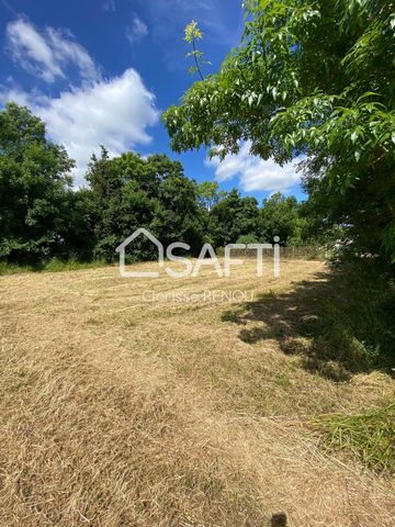 Situé à Saint-Mard (17700), ce terrain de 2038 m² offre un cadre idyllique au cœur de la campagne. Bénéficiant d'un environnement paisible, ce terrain constructible est idéal pour les amoureux de la nature en quête de tranquillité. Sa proximité avec ...