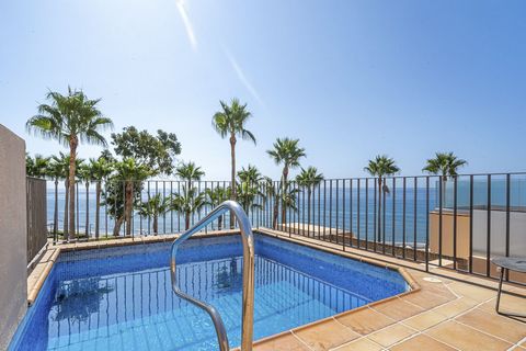 Located in Estepona. Available until 2025 June. Indulge in coastal luxury at this stunning 2-bedroom beachfront apartment located in one of Estepona’s most sought-after developments. With panoramic sea views and a private rooftop pool, this property ...