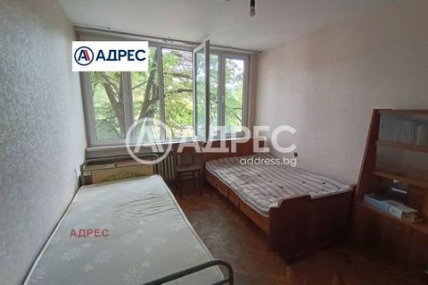 Two-bedroom apartment for sale in Vasil Levski district, meters from the city park and from the center! It is located on the second floor! It consists of two bedrooms, a living room with a dining area, a kitchen, a bathroom, a toilet and two terraces...