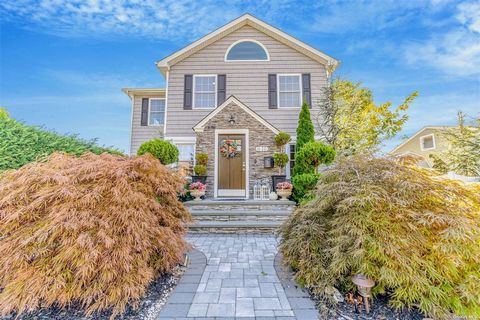 Stunning Waterfront Colonial With Direct Access To The Amityville Cut And Extensive Renovations! This Beautifully Updated Home Is A Boater And Entertainer's Paradise. With 60 Feet Of Navy Bulkhead, Composite Decking, And A Floating Dock, You'll Have ...