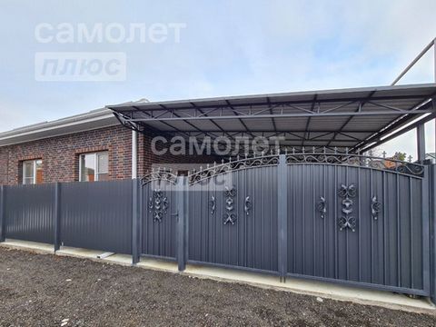 Арт. 68361099 Уникальное предложение!!! Новый дом в предчистовой отделке в самом перспективном районе города Славянск-на-Кубани, район Северного парка, рядом школа № 12, детский сад № 4, парк отель , множество магазинов, супермаркетов, детские площад...